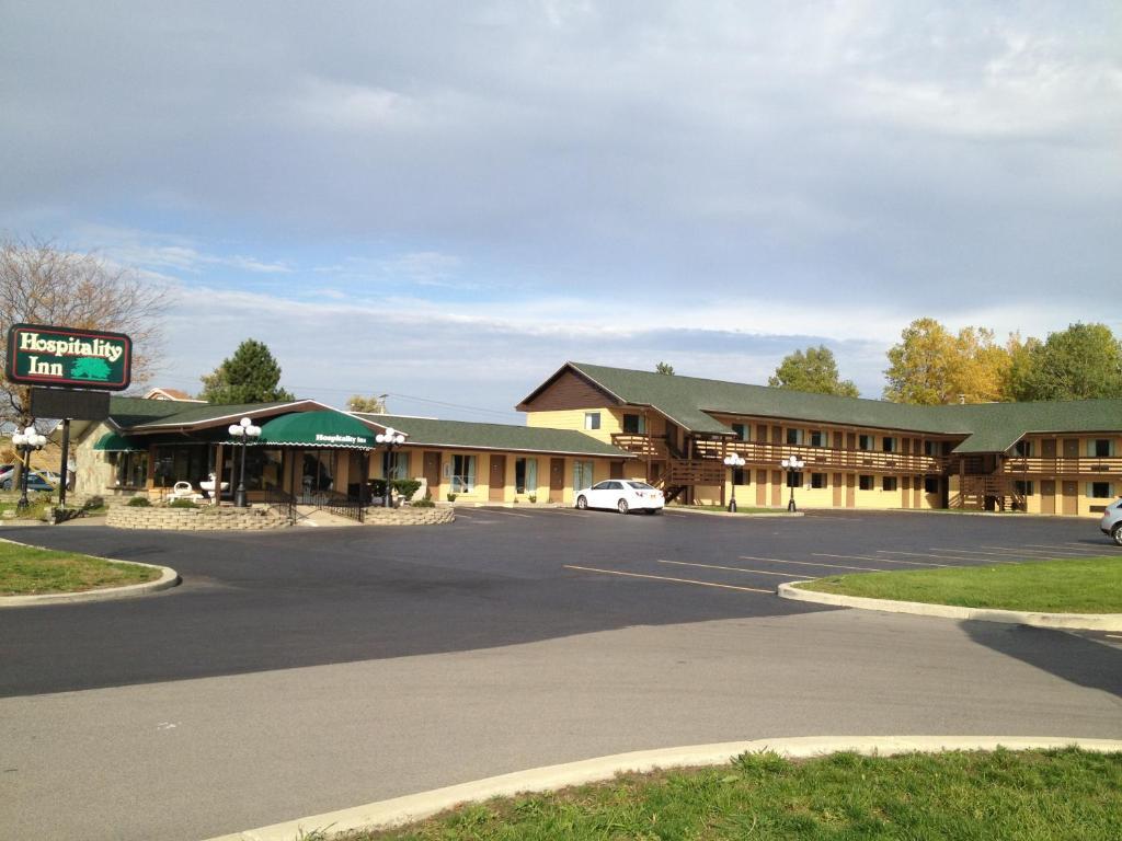 Hospitality Inn Bowmansville 外观 照片