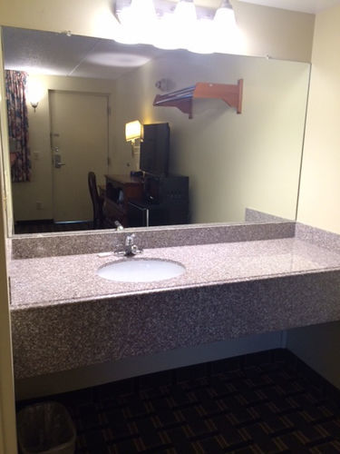 Hospitality Inn Bowmansville 外观 照片